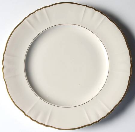 SY727 Luncheon Plate
