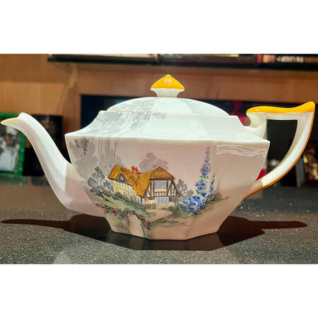 Cottage-2 Teapot & Lid