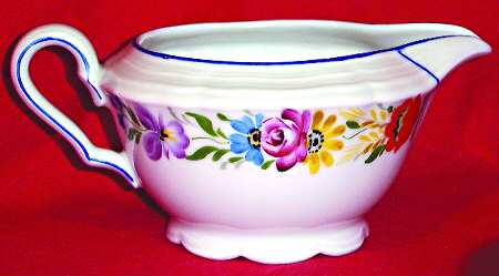 SLT319 Creamer