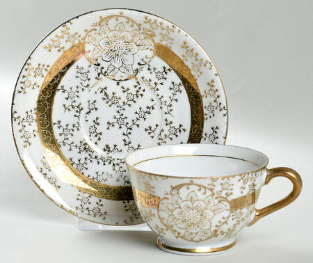 SER3 Footed Cup & Saucer Set