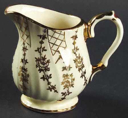 3046 Creamer