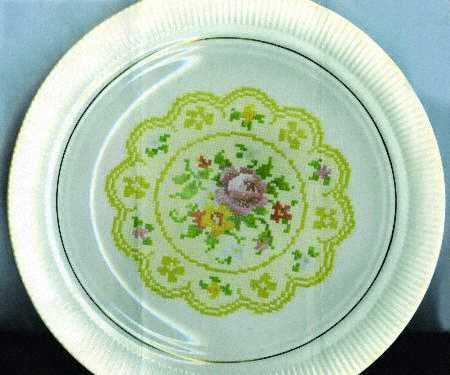Doily Petit Point (Verge Line) by Salem
