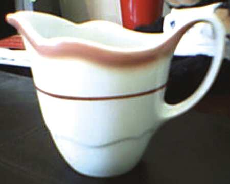 SHO267 Creamer