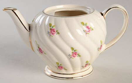 1593 Individual Teapot No Lid