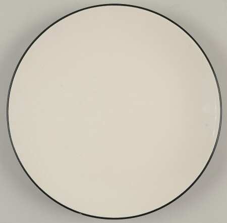 Simplicity Licorice Salad Plate