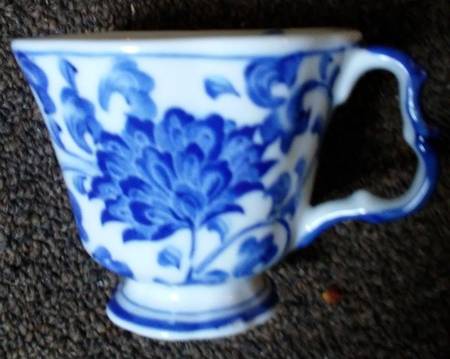 Blue Mum Footed Cup