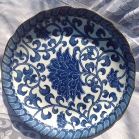 Blue Mum 10" Round Vegetable Bowl