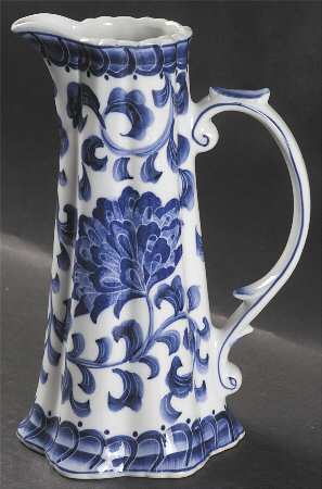 Blue Mum 20 Oz Pitcher
