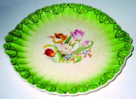 Coronation Queen Green Easter 11" Oval Serving Platter