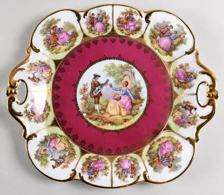 SBV4 Square Handled Cake Plate