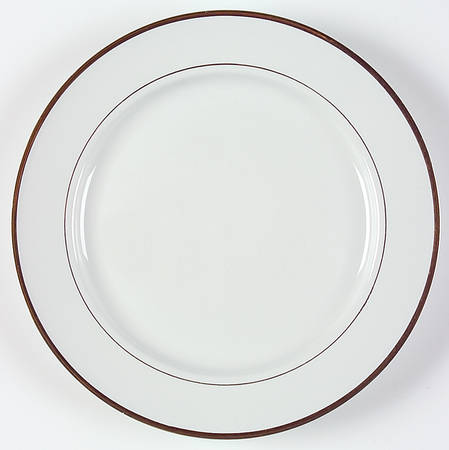 Golden Traditions (1-8 Trim) Dinner Plate
