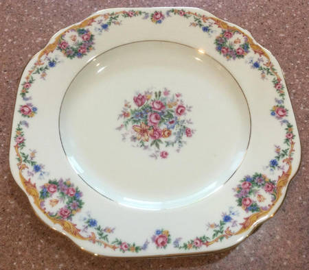 2300 Square Salad Plate