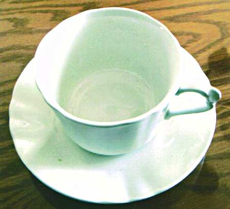 SXX4 Flat Cup & Saucer Set