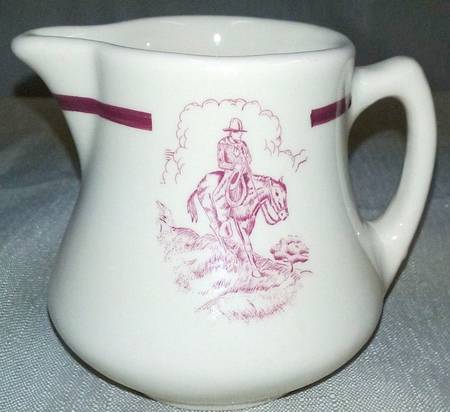 SHO278 Creamer