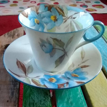 Syringa Blue Flat Cup & Saucer Set