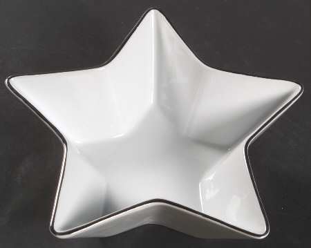 Tis the Season 8" Star Shaped Bowl