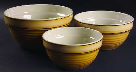 Yelloware (3 Piece) Mixing Bowl Set