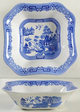 Blue Willow (Williams Sonoma) Square Salad Serving Bowl