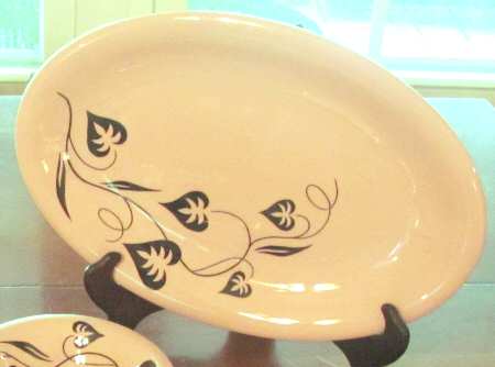 Black Ivy 13" Oval Serving Platter