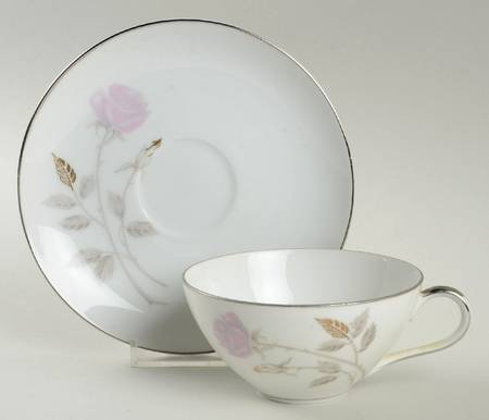 Beloved Flat Cup & Saucer Set