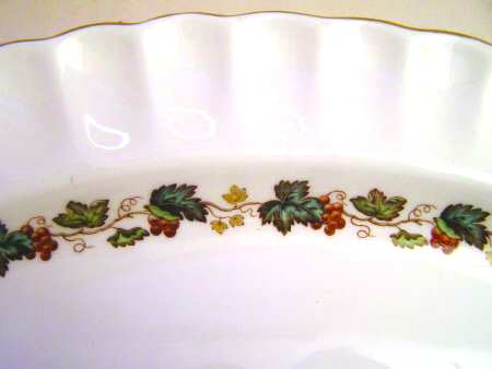 Y75122 14" Oval Serving Platter