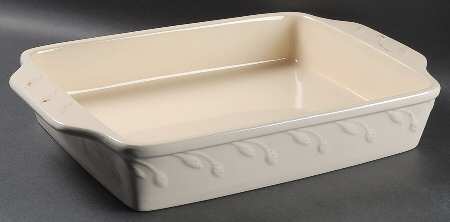 Sorrento Ivory 17" Rectangular Baker