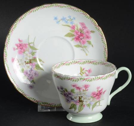 Stocks (13522) Footed Cup & Saucer Set