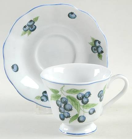 Blueberries Footed Cup & Saucer Set