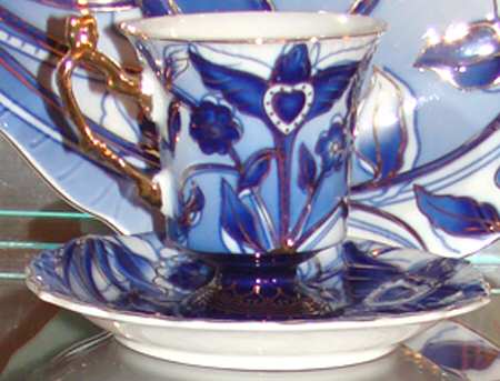 England Style Footed Cup & Saucer Set