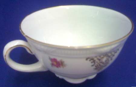 113 Footed Cup