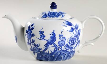 Blue and White Individual Teapot & Lid