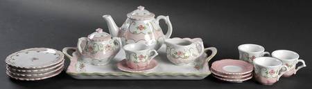 Eloise Pink (18 Piece) Child's Tea Set