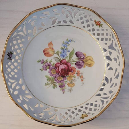 SCH519 (Multisided) Salad Plate
