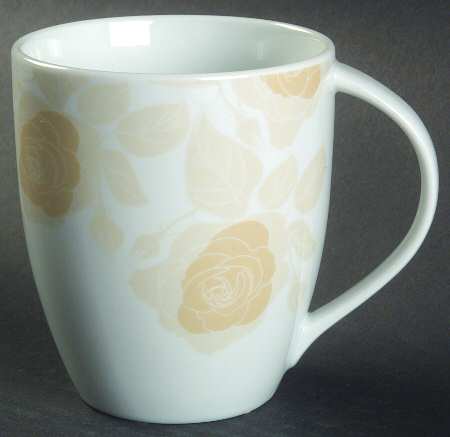 Chelsea Rose Beige Mug