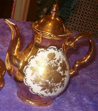 SBV5 Teapot & Lid