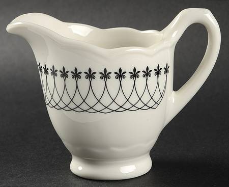 Black Lace Creamer
