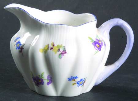 13998 Individual Creamer