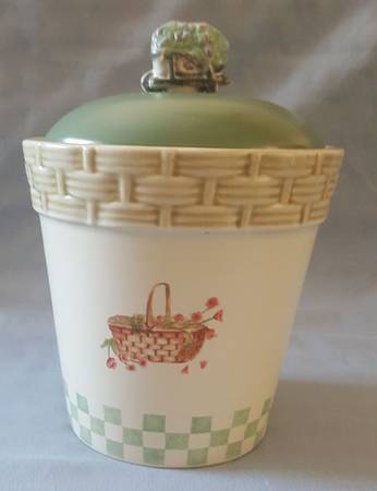 In the Garden Small Canister & Lid