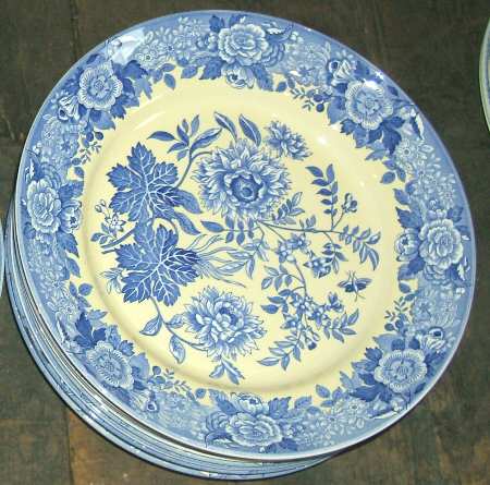 Blue Room Garden Collection (Mixed Colors) Dinner Plate