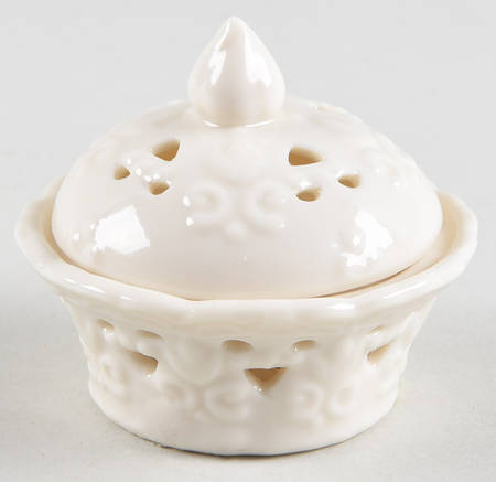Cream Lace Trinket Box & Lid
