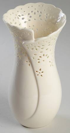 Cream Lace 7" Vase