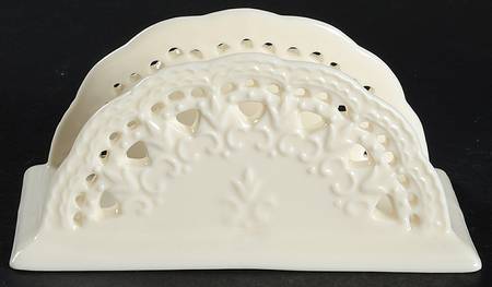 Cream Lace Napkin Holder