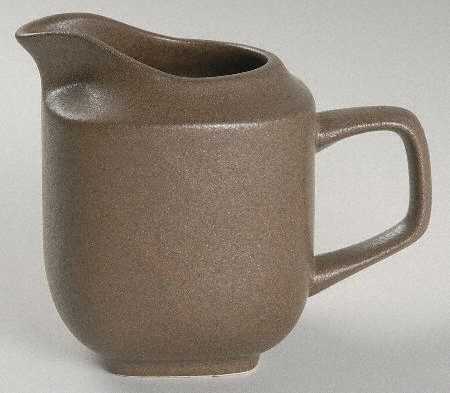 Plaza Brown Creamer