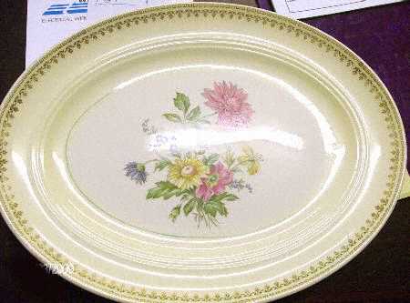 Pickwick 14" Oval Serving Platter