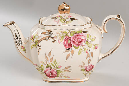 1949PR Teapot & Lid
