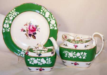 R9062 by Spode