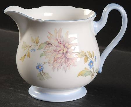 Chrysanthemum Creamer