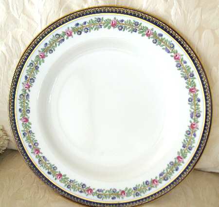 R4892 by Spode