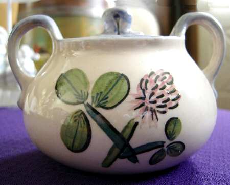 Clover Sugar Bowl & Lid