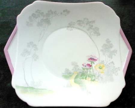 0149 Handled Cake Plate